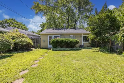 1530 E Morgan Ave, Milwaukee, WI 53207 - Photo 22