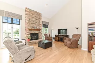 1299 Pheasant Ct, Lake Geneva, WI 53147 - Photo 6
