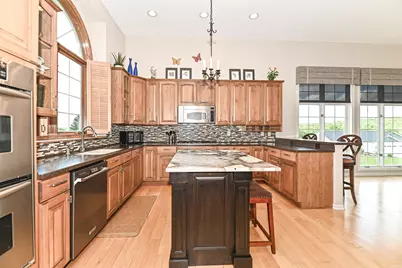 1299  Pheasant Ct, Lake Geneva, WI 53147 - Photo 8