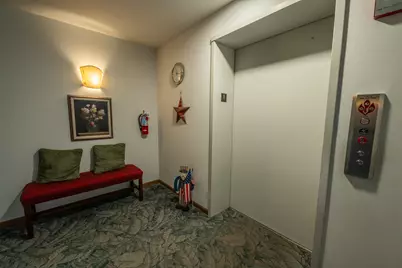715  Canterberry Ct #209, West Bend, WI 53090 - Photo 32