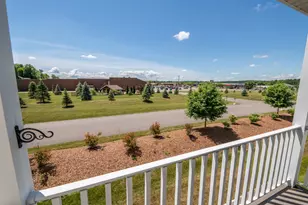 715 Canterberry Ct, West Bend, WI 53090 - Photo 10