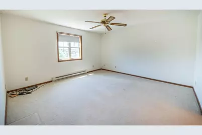 715  Canterberry Ct #209, West Bend, WI 53090 - Photo 6
