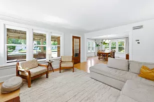 4834 W Wisconsin Ave, Milwaukee, WI 53208 - Photo 6