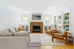 4834 W Wisconsin Ave, Milwaukee, WI 53208 - Photo 8