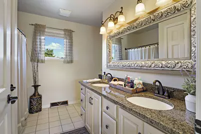 4366  86th St, Kenosha, WI 53142 - Photo 32