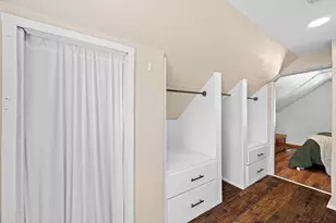 12516 W Meadow Ln, New Berlin, WI 53151 - Photo 18