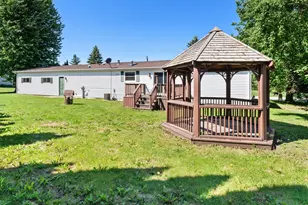220 N Packer Dr, Francis Creek, WI 54220 - Photo 22