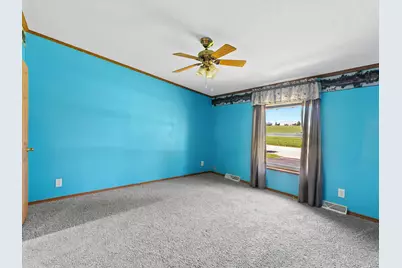 220 N Packer Dr, Francis Creek, WI 54220 - Photo 12