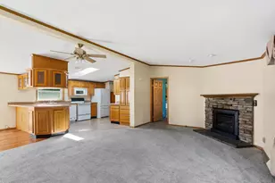 220 N Packer Dr, Francis Creek, WI 54220 - Photo 2