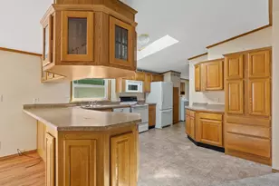 220 N Packer Dr, Francis Creek, WI 54220 - Photo 4