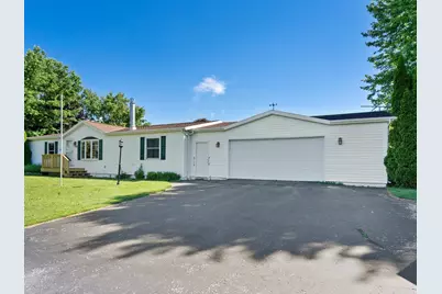 220 N Packer Dr, Francis Creek, WI 54220 - Photo 1