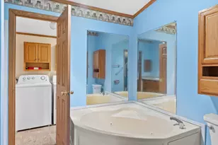 220 N Packer Dr, Francis Creek, WI 54220 - Photo 10