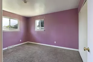 6924 Whitewater St, Racine, WI 53402 - Photo 16