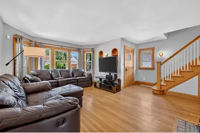 5532 N Lydell Ave, Whitefish Bay, WI 53217 - Photo 10