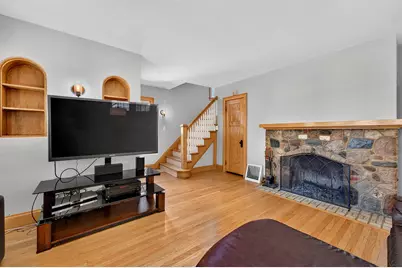 5532 N Lydell Ave, Whitefish Bay, WI 53217 - Photo 12