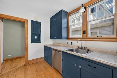 5532 N Lydell Ave, Whitefish Bay, WI 53217 - Photo 4