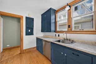5532 N Lydell Ave, Whitefish Bay, WI 53217 - Photo 4