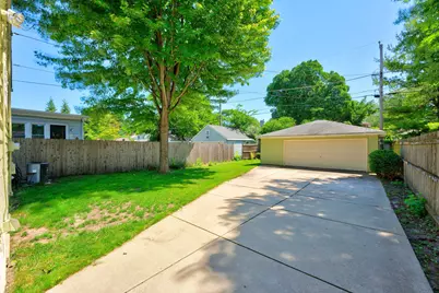 5532 N Lydell Ave, Whitefish Bay, WI 53217 - Photo 26