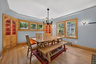 5532 N Lydell Ave, Whitefish Bay, WI 53217 - Photo 8