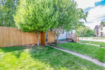 236 N Maple St, Watertown, WI 53094 - Photo 38