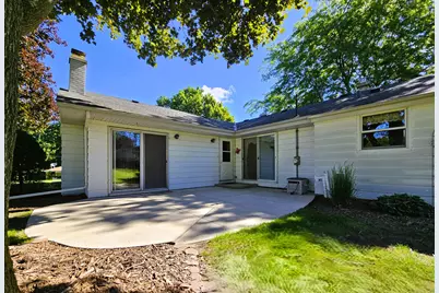 W225N8303  Longview Dr, Lisbon, WI 53089 - Photo 14