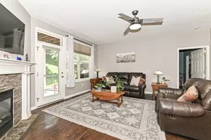 1202 Woodbury Common, Waukesha, WI 53189 - Photo 12