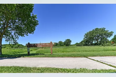 1202  Woodbury Cmn #A, Waukesha, WI 53189 - Photo 38