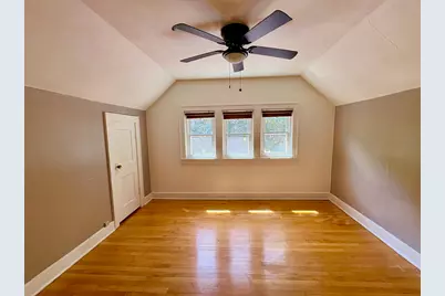 4034 N Larkin St, Shorewood, WI 53211 - Photo 26