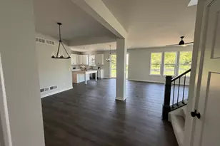 N101W16888 Tanglewood Dr, Germantown, WI 53022 - Photo 12