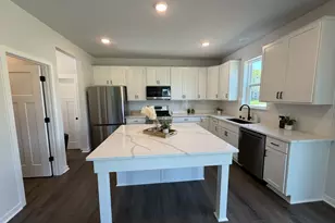 N101W16888 Tanglewood Dr, Germantown, WI 53022 - Photo 6