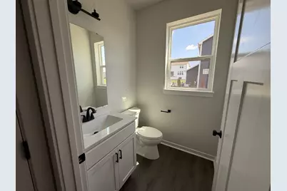 N101W16888  Tanglewood Dr, Germantown, WI 53022 - Photo 14