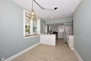 1816 N Arlington Pl, Milwaukee, WI 53202 - Photo 20