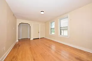 1816 N Arlington Pl, Milwaukee, WI 53202 - Photo 6