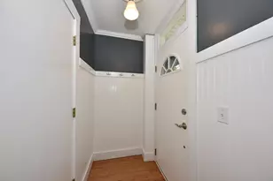 1816 N Arlington Pl, Milwaukee, WI 53202 - Photo 16