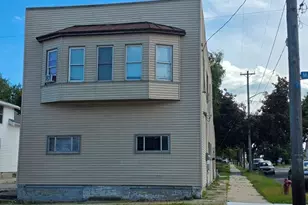 1305 S 15th St, Manitowoc, WI 54220 - Photo 1