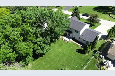 S70W19298  Wentland Dr, Muskego, WI 53150 - Photo 4
