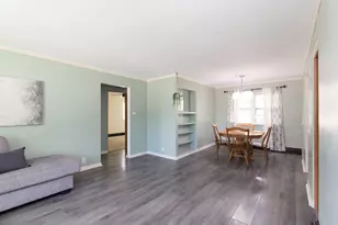 642 Vine St, Fond du Lac, WI 54935 - Photo 10