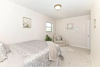 9730 W Keefe Ave, Milwaukee, WI 53222 - Photo 14