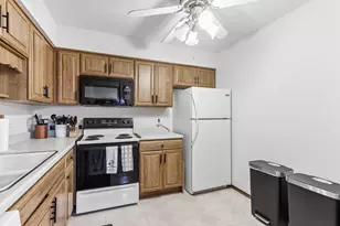 3759 N 88th St, Milwaukee, WI 53222 - Photo 4