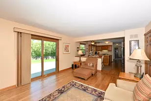 12660 W Crawford Dr, New Berlin, WI 53151 - Photo 16