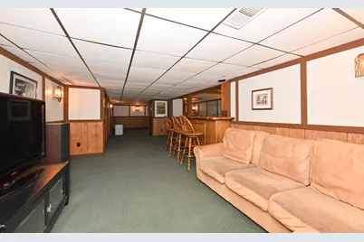 12660 W Crawford Dr, New Berlin, WI 53151 - Photo 36