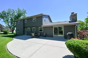 12660 W Crawford Dr, New Berlin, WI 53151 - Photo 40