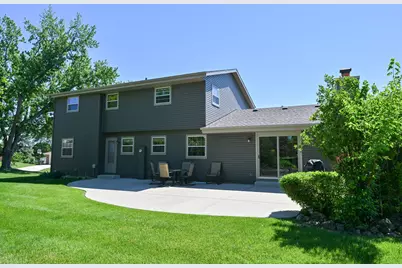 12660 W Crawford Dr, New Berlin, WI 53151 - Photo 44