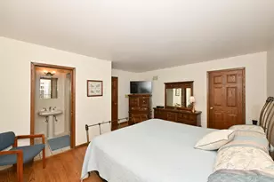 12660 W Crawford Dr, New Berlin, WI 53151 - Photo 26