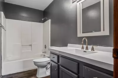 213  Kenneda St, Holmen, WI 54636 - Photo 18