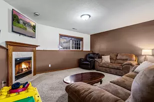 213 Kenneda St, Holmen, WI 54636 - Photo 24
