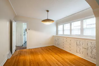 4112 N Woodburn St #4114, Shorewood, WI 53211 - Photo 6