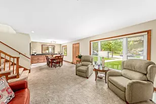 4315 N Alpine Ave, Shorewood, WI 53211 - Photo 2