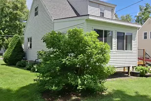 131 E Burnett St, Beaver Dam, WI 53916 - Photo 28