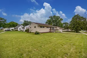 N84W16651 Ann Ave, Menomonee Falls, WI 53051 - Photo 26